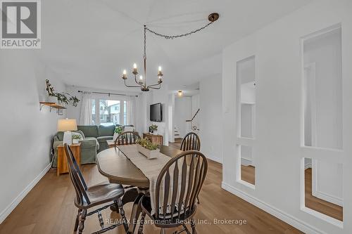 2451 Malcolm Crescent, Burlington (Brant Hills), ON - Indoor Photo Showing Dining Room