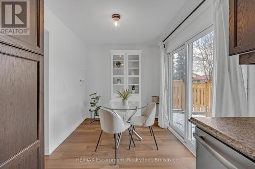 2451 Malcolm Crescent, Burlington (Brant Hills), ON - Indoor Photo Showing Dining Room