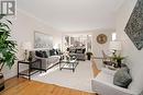 16 Shaddock Crescent, Toronto, ON  - Indoor Photo Showing Living Room 