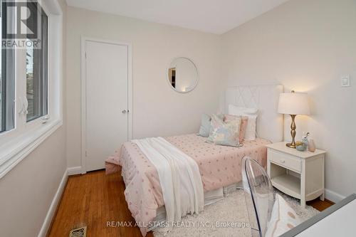 16 Shaddock Crescent, Toronto, ON - Indoor Photo Showing Bedroom