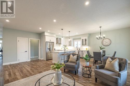 430 Keeso Lane, North Perth (32 - Listowel), ON - Indoor Photo Showing Living Room