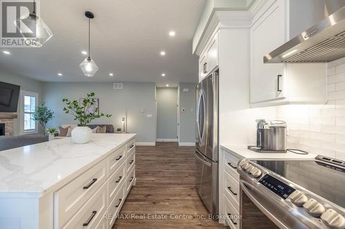 430 Keeso Lane, North Perth (32 - Listowel), ON - Indoor Photo Showing Kitchen With Upgraded Kitchen