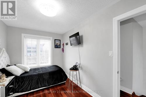 157 Venice Gate Drive, Vaughan, ON - Indoor Photo Showing Bedroom