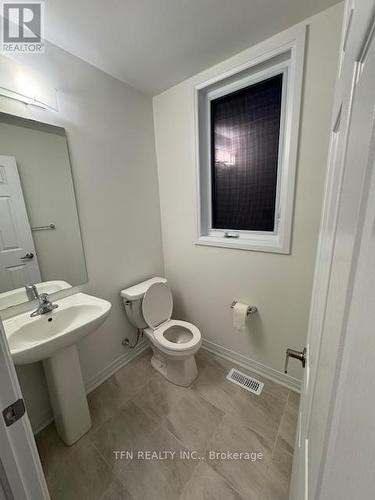 106 Masters Street, Welland, ON - Indoor Photo Showing Bathroom