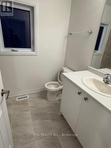 106 Masters Street, Welland, ON - Indoor Photo Showing Bathroom