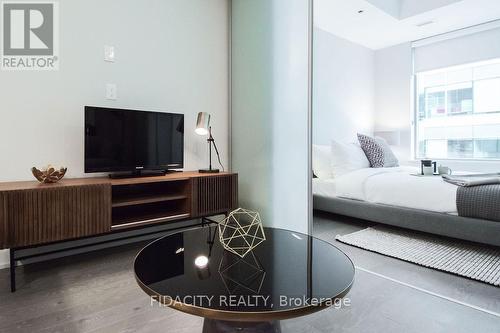 1402 - 101 Queen Street, Ottawa, ON - Indoor Photo Showing Bedroom