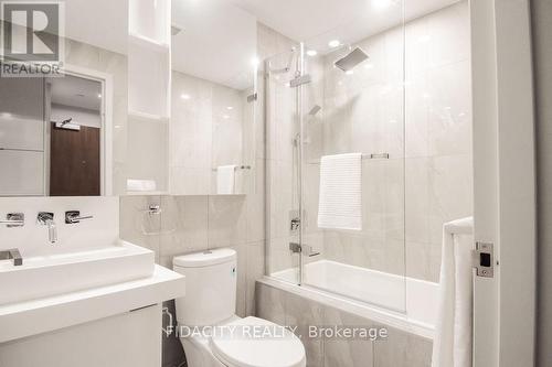 1402 - 101 Queen Street, Ottawa, ON - Indoor Photo Showing Bathroom