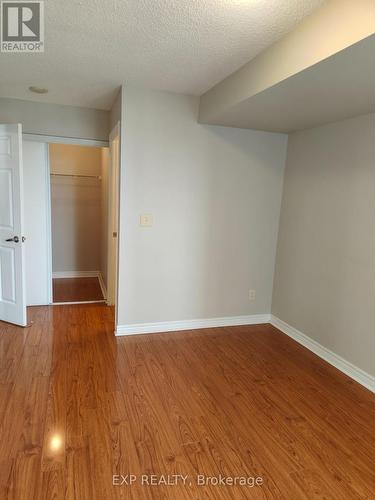 1613 - 310 Burnhamthorpe Road W, Mississauga, ON - Indoor Photo Showing Other Room