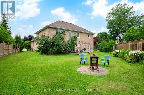 6287 Emma Street, Niagara Falls, ON - Outdoor With Backyard