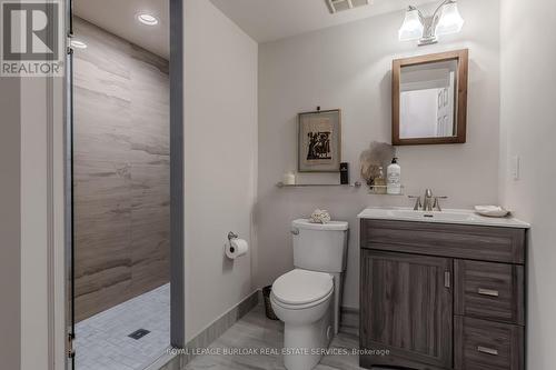 311 - 430 Pearl Street, Burlington, ON - Indoor Photo Showing Bathroom