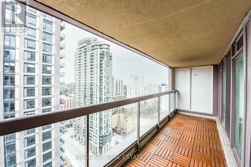 2801 - 156 Enfield Place N, Mississauga, ON - Outdoor With Balcony With Exterior