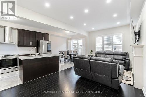 88 Humphery Street, Hamilton, ON - Indoor