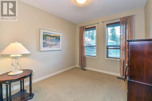 4528 Gallaghers Edgewood Drive, Kelowna, BC - Indoor Photo Showing Other Room