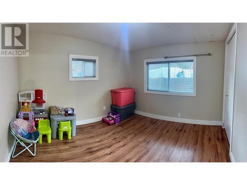 1036 Frances Street, Castlegar, BC - Indoor