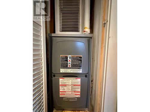 1036 Frances Street, Castlegar, BC - Indoor Photo Showing Basement