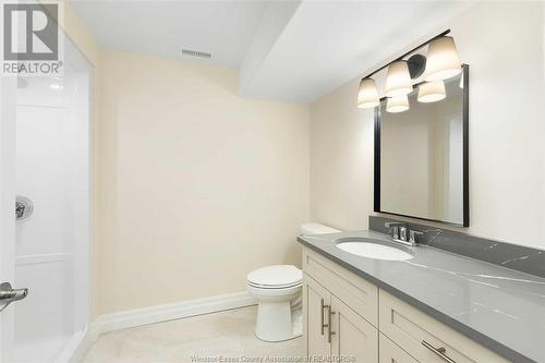 68 Graf Street, Harrow, ON - Indoor Photo Showing Bathroom