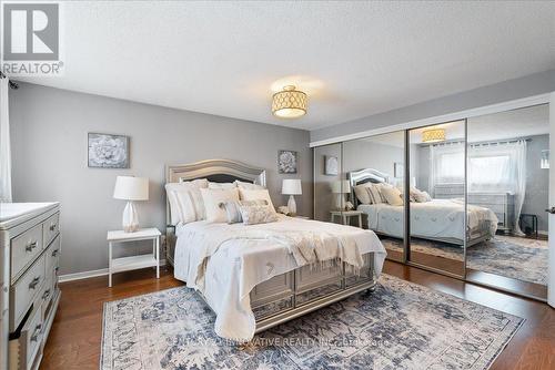 3061 Ilomar Court, Mississauga, ON - Indoor Photo Showing Bedroom