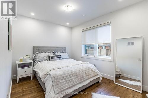 30 Heatherglen Road, Toronto, ON - Indoor Photo Showing Bedroom