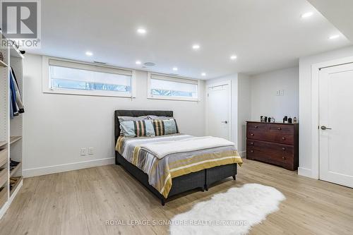 30 Heatherglen Road, Toronto, ON - Indoor Photo Showing Bedroom