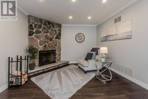 1186 Tyandaga Park Drive, Burlington, ON - Indoor With Fireplace