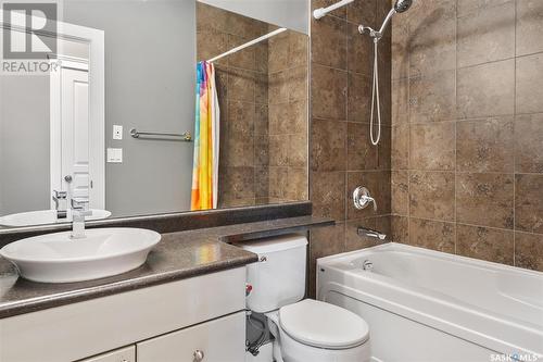 1118 Paton Lane, Saskatoon, SK - Indoor Photo Showing Bathroom