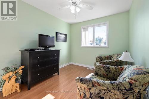 16 Railway Street, Perth, ON - Indoor Photo Showing Bedroom