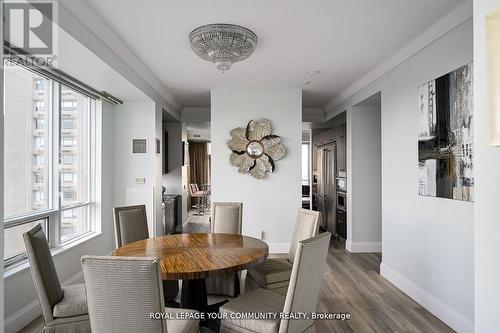 Ph 3501 - 21 Balmuto Street, Toronto, ON - Indoor Photo Showing Dining Room