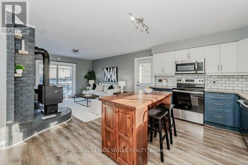 77 Hillview Drive, Wilmot, ON - Indoor Photo Showing Kitchen With Stainless Steel Kitchen