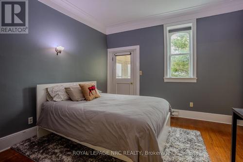 348 Ridge Road N, Fort Erie (335 - Ridgeway), ON - Indoor Photo Showing Bedroom