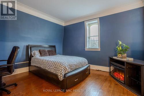 348 Ridge Road N, Fort Erie (335 - Ridgeway), ON - Indoor Photo Showing Bedroom