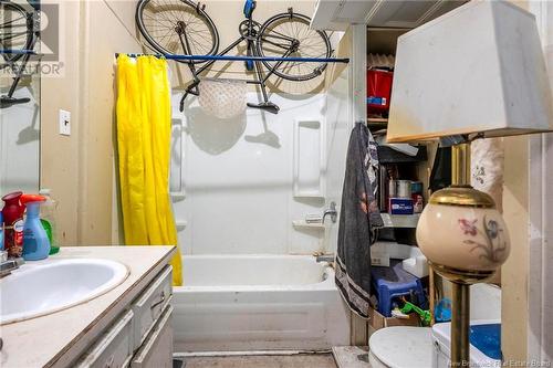 179 Britain Street, Saint John, NB - Indoor Photo Showing Bathroom