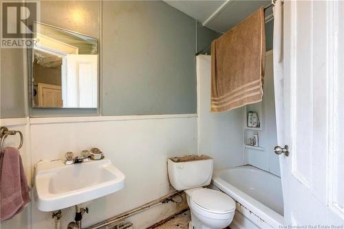 179 Britain Street, Saint John, NB - Indoor Photo Showing Bathroom