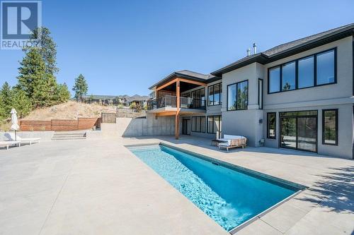 2089 Lawrence Avenue, Penticton, BC - Outdoor With In Ground Pool