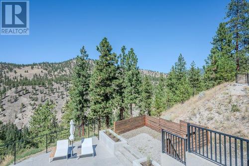 2089 Lawrence Avenue, Penticton, BC - Outdoor