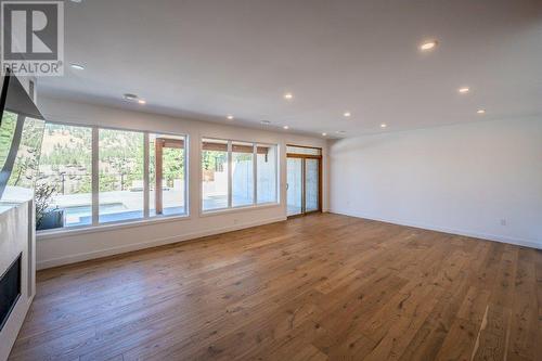 2089 Lawrence Avenue, Penticton, BC - Indoor Photo Showing Other Room With Fireplace