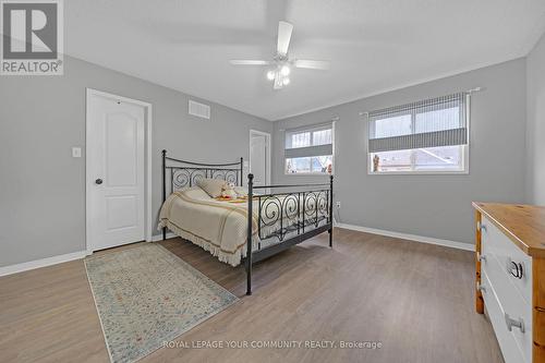 28 Haymer Drive, Vaughan, ON - Indoor Photo Showing Bedroom