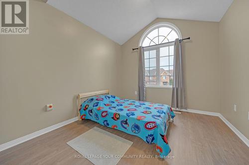 28 Haymer Drive, Vaughan, ON - Indoor Photo Showing Bedroom