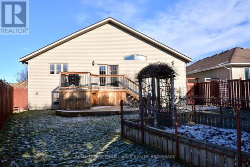 1079 Greenwood Park Drive, Kingston (Kingston East (Incl Barret Crt)), ON - Outdoor With Deck Patio Veranda With Exterior