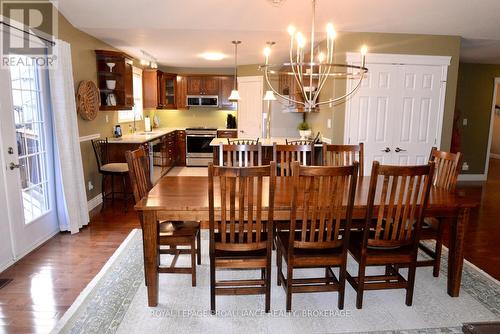 1079 Greenwood Park Drive, Kingston (Kingston East (Incl Barret Crt)), ON - Indoor Photo Showing Dining Room