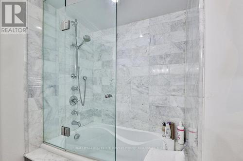 1359 Sedgewick Crescent, Oakville, ON - Indoor Photo Showing Bathroom