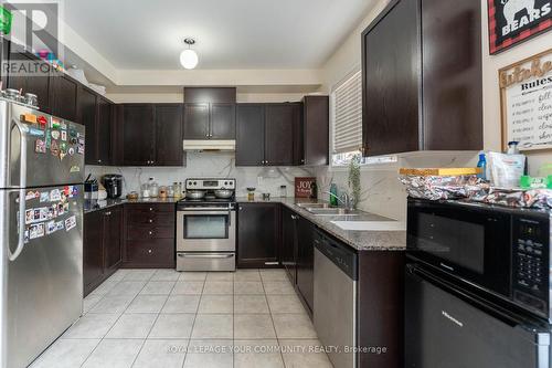 5 Rockbrook Trail, Brampton, ON - Indoor Photo Showing Kitchen With Double Sink