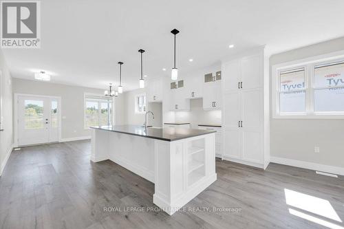 6 Dunmor Street, Stirling-Rawdon, ON - Indoor Photo Showing Kitchen With Upgraded Kitchen