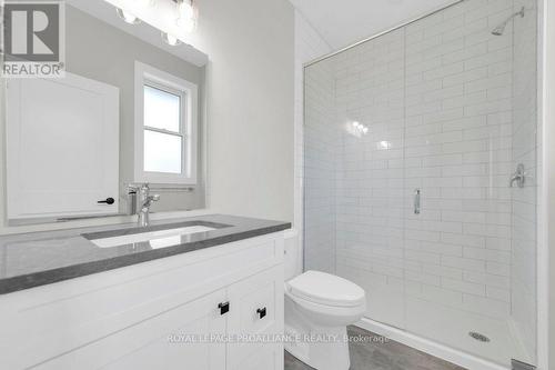 6 Dunmor Street, Stirling-Rawdon, ON - Indoor Photo Showing Bathroom