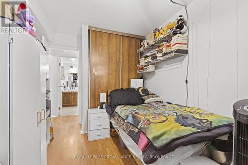 101 - 573 Armstrong Road, Kingston (East Gardiners Rd), ON - Indoor Photo Showing Bedroom