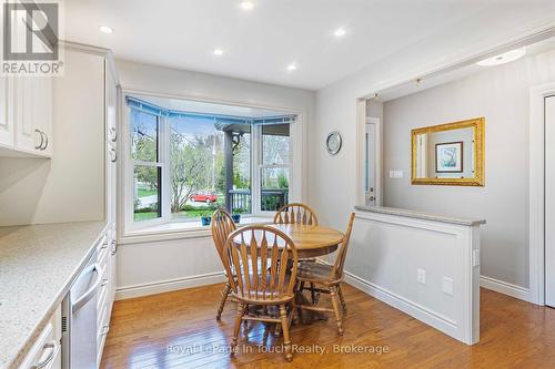 278 Robins Point Road, Tay (Victoria Harbour), ON - Indoor Photo Showing Dining Room