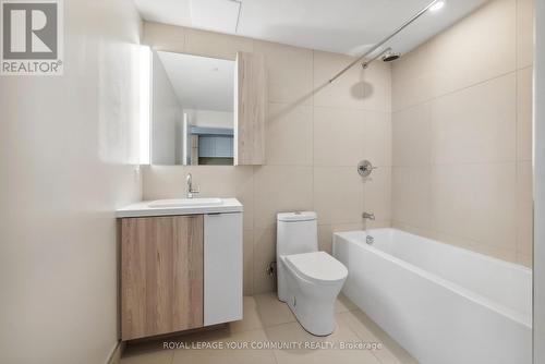 1415 - 35 Mercer Street, Toronto, ON - Indoor Photo Showing Bathroom