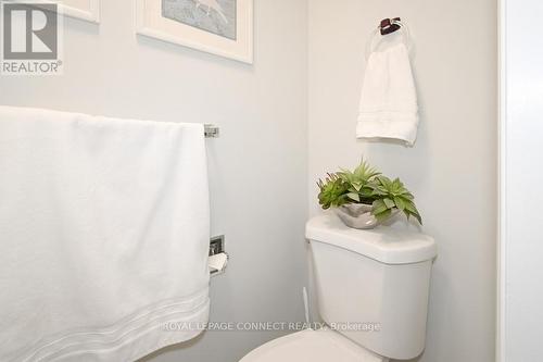 2 Barnard Court, Ajax, ON - Indoor Photo Showing Bathroom