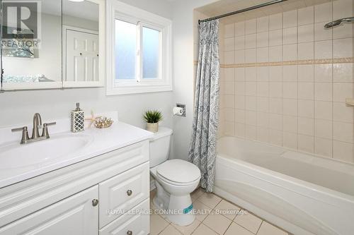 2 Barnard Court, Ajax, ON - Indoor Photo Showing Bathroom