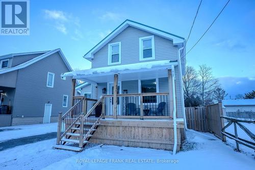 71 Cambridge Street S, Kawartha Lakes (Lindsay), ON - Outdoor With Deck Patio Veranda