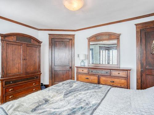 Bedroom - 522 1Re Rue, Saint-Jean-Sur-Richelieu, QC - Indoor Photo Showing Bedroom